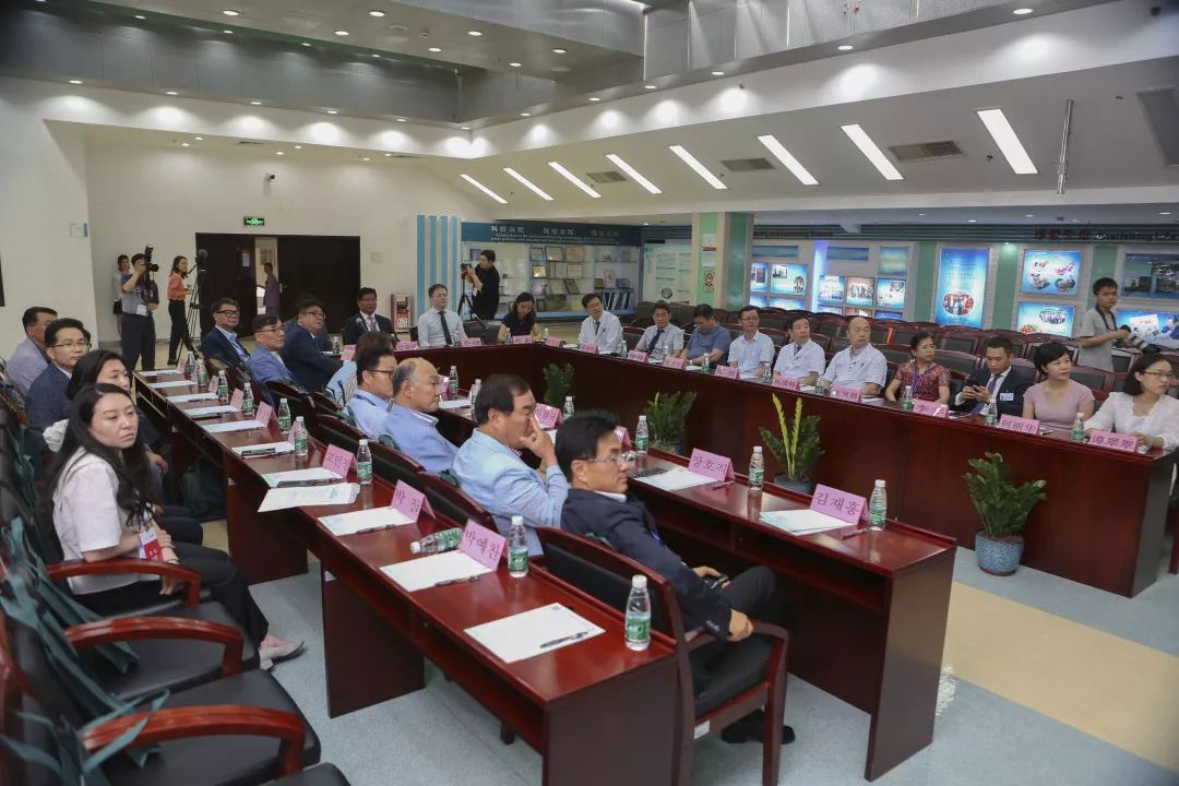 ny26_994618.jpg b6.jpg