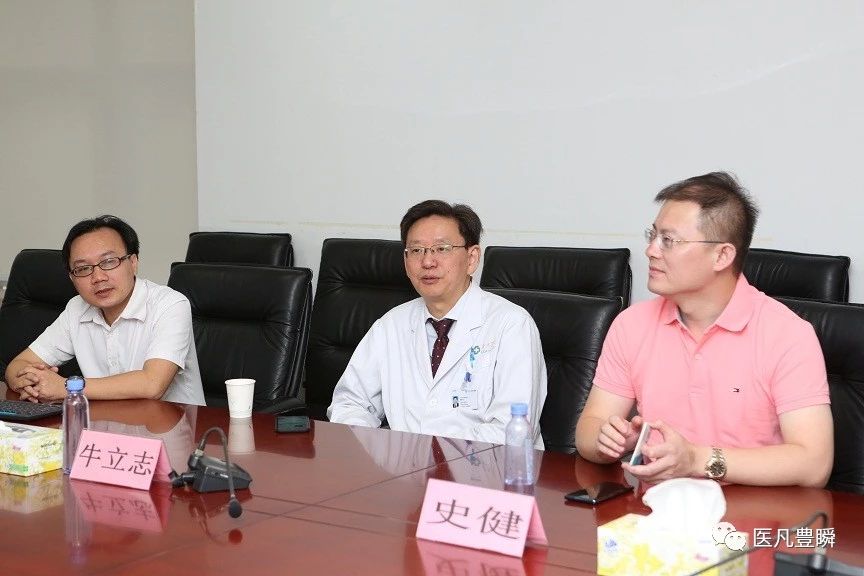 ny23_781694.jpg bb2.jpg