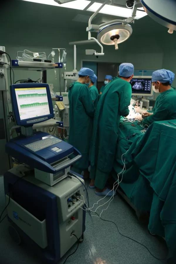 ny27_949891.jpg k25.jpg