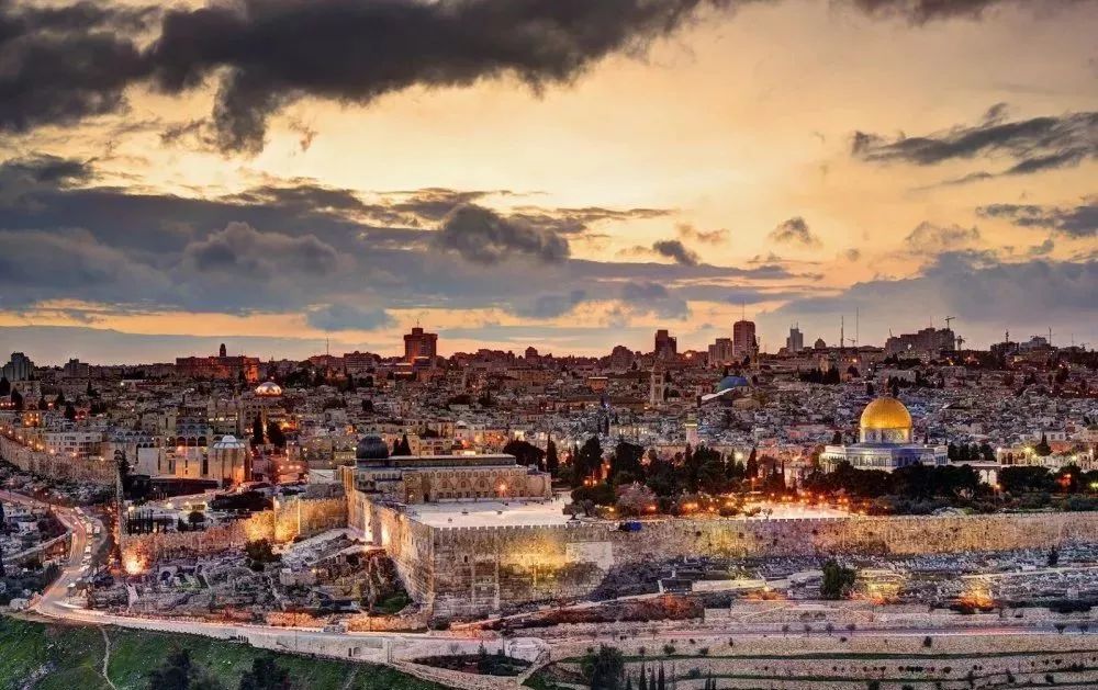 ny09_354961.jpg m1.jpg