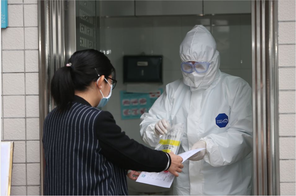 ny08_102942.jpg 334.jpg