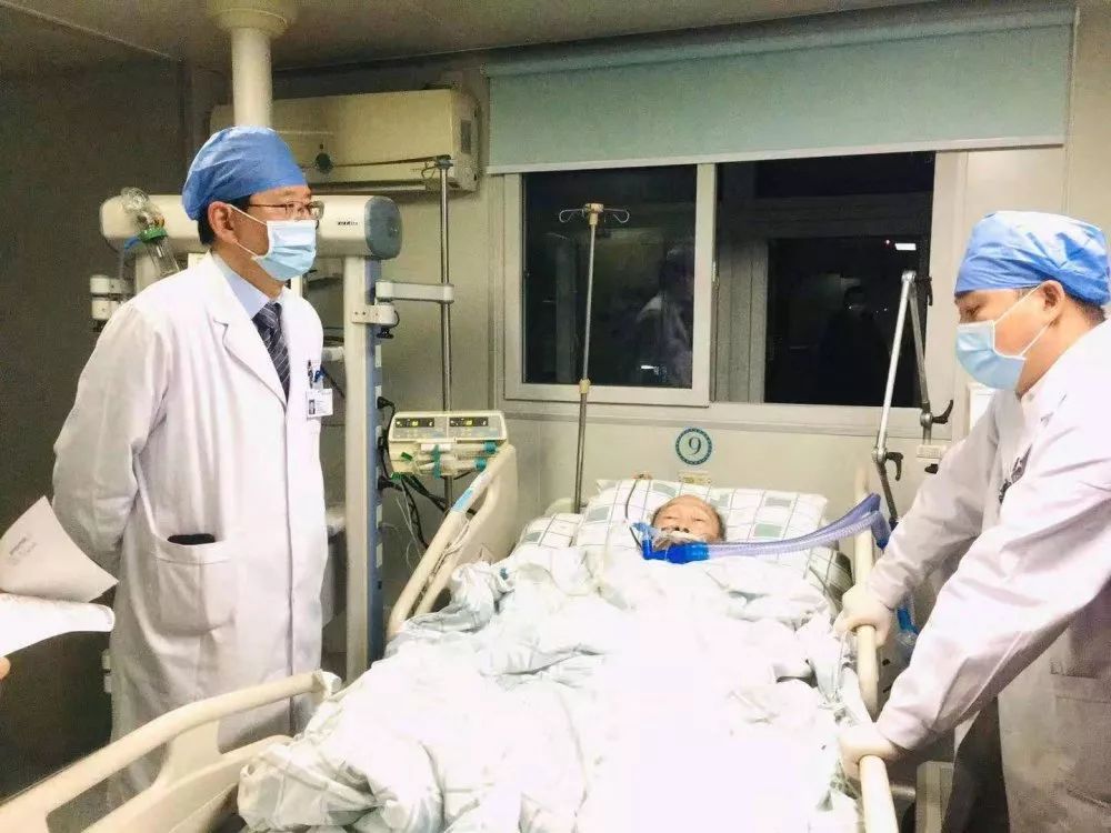 ny08_333576.jpg ny08_333576.jpg