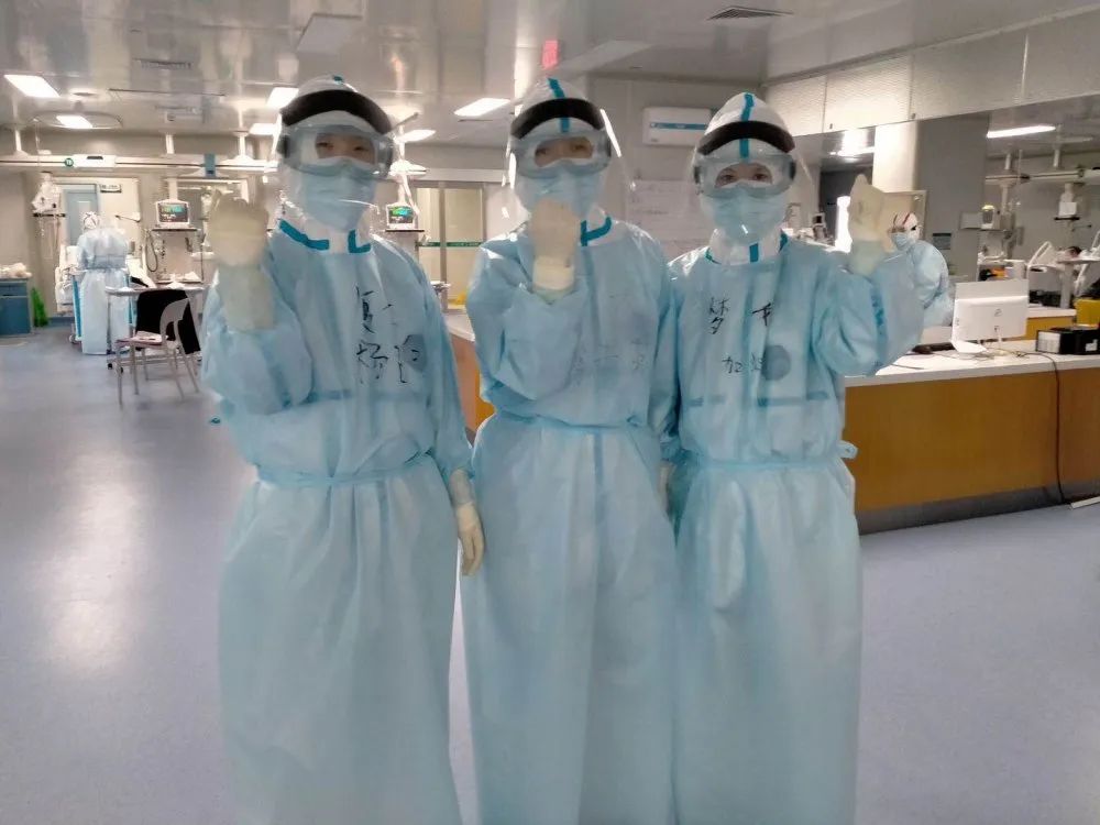 ny16_258640.jpg y8.jpg