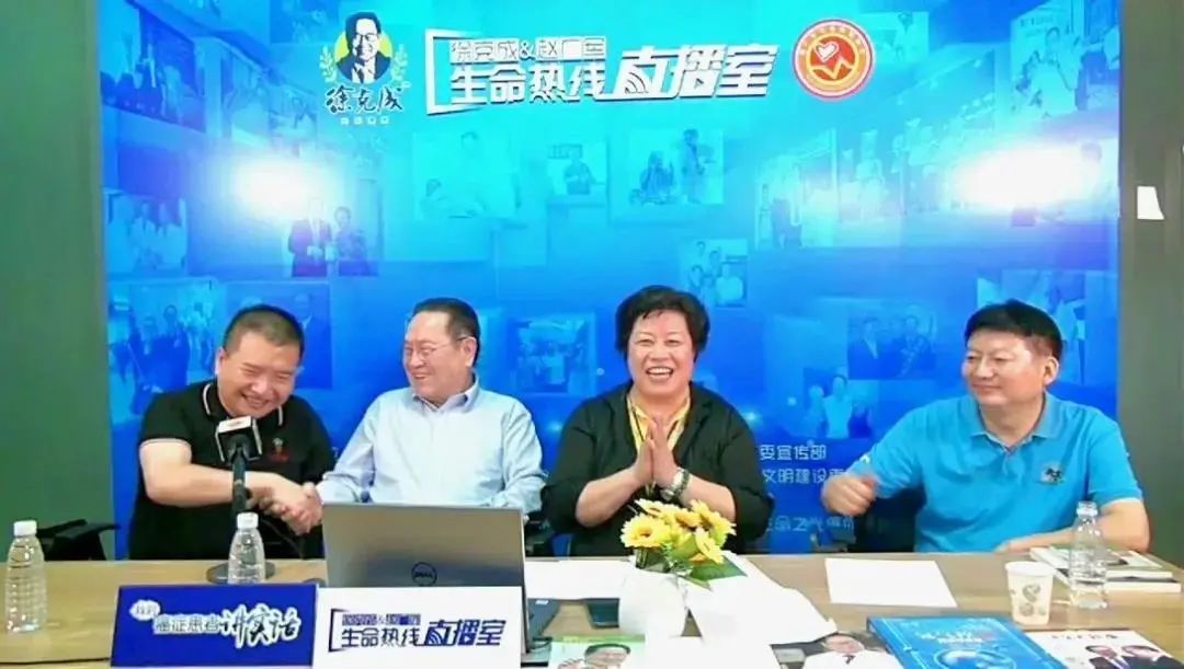 ny20_445504.jpg ny20_445504.jpg