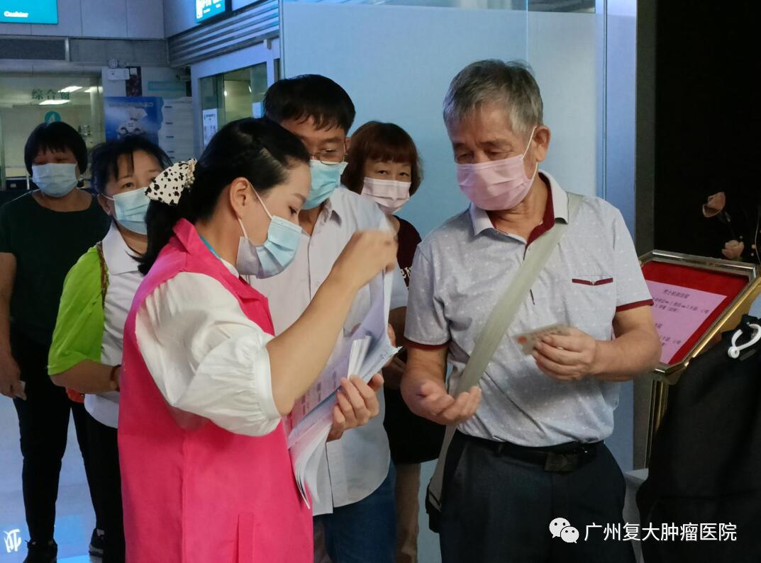 ny18_394816.jpg d2.jpg