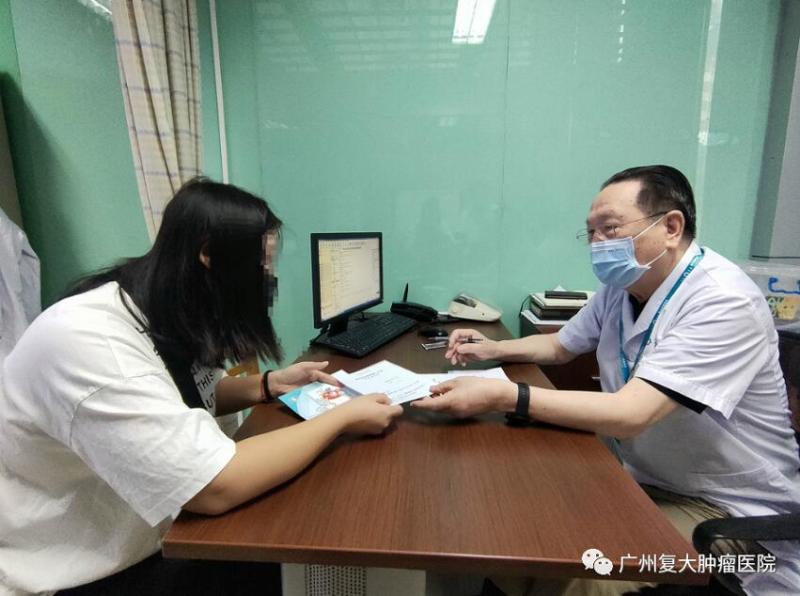 ny14_143354.jpg a5 (800x596).jpg