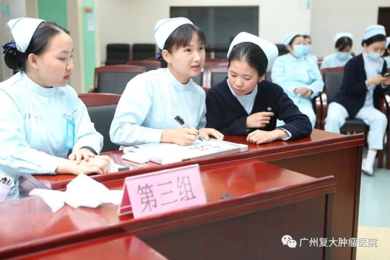 ny24_525443.jpg h10 (800x533).jpg