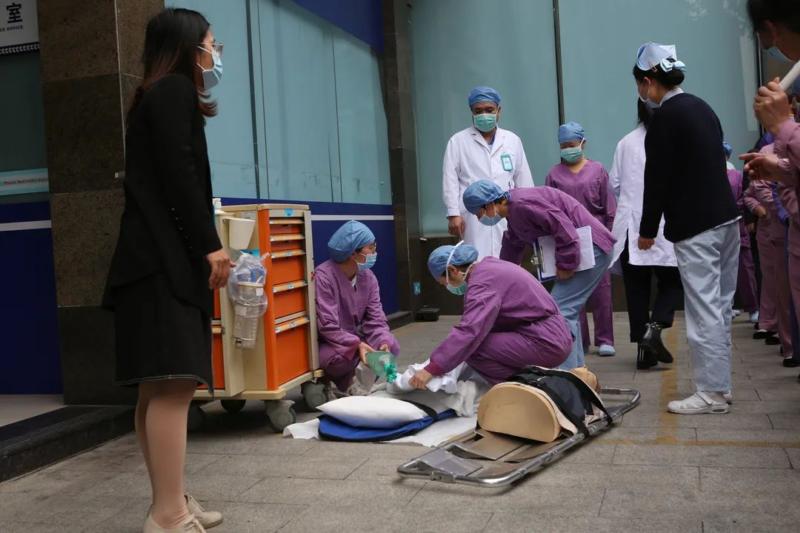 ny13_944165.jpg d8 (800x533).jpg