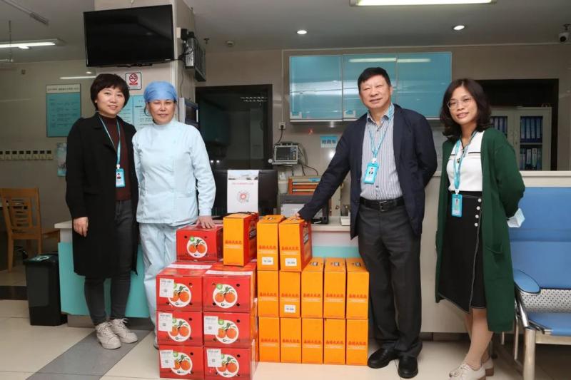 ny25_152292.jpg ww9 (800x533).jpg