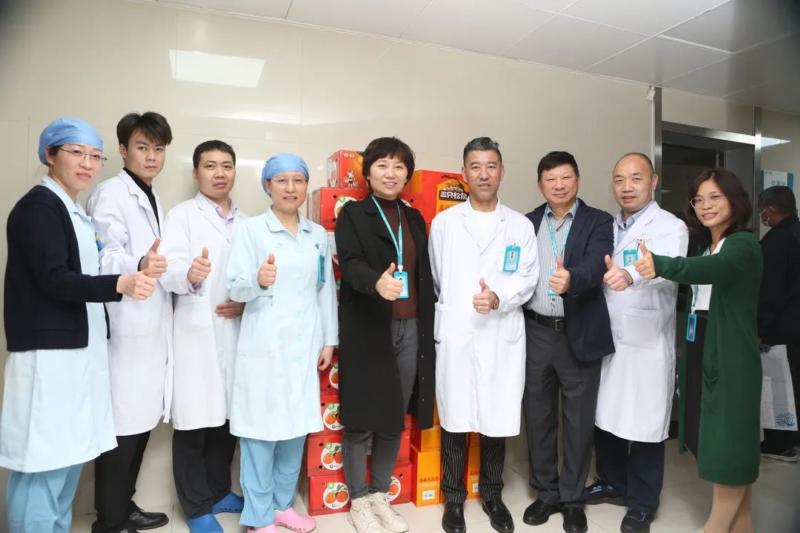 ny25_268109.jpg ww11 (800x533).jpg