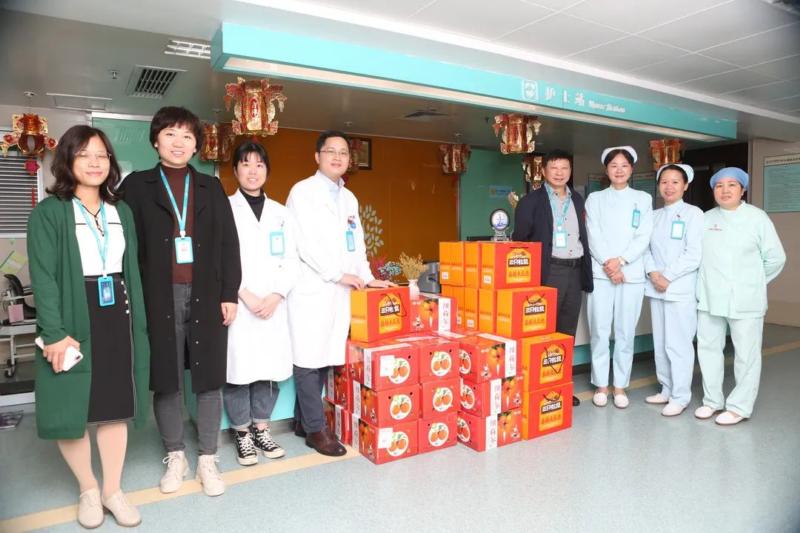 ny25_362302.jpg ww5 (800x533).jpg