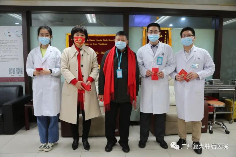 ny08_960760.jpg a21 (800x533).jpg