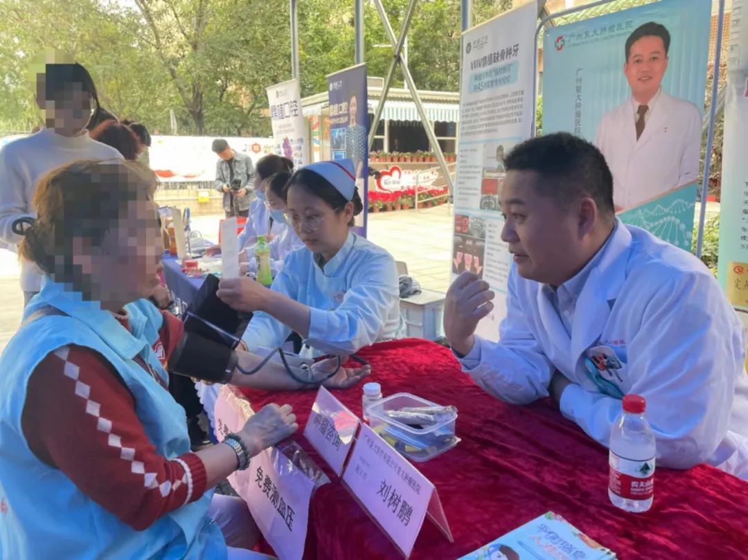 ny06_993787.jpg ny06_993787.jpg